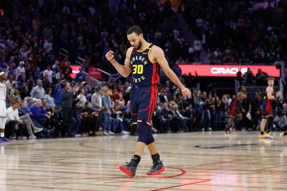 佩的持续合 佩的持续合